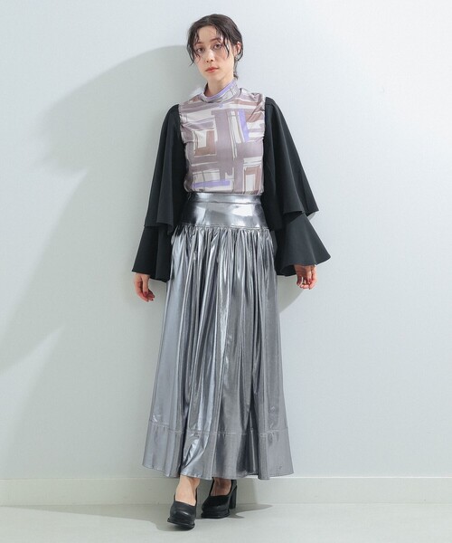 Ray BEAMS（レイビームス）の「Ray BEAMS / フレア アーム ボレロ（カーディガン/ボレロ・レディース・ベージュ/ブラック・ONE SIZE）」の3枚目の写真