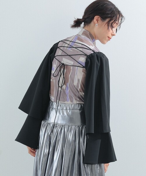 Ray BEAMS（レイビームス）の「Ray BEAMS / フレア アーム ボレロ（カーディガン/ボレロ・レディース・ベージュ/ブラック・ONE SIZE）」の7枚目の写真