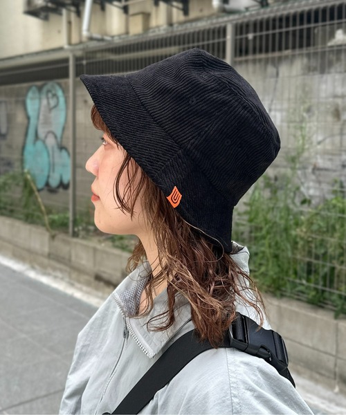 UNIVERSAL OVERALL(ユニバーサルオーバーオール)の「コーデュロイバケハ(ハット・メンズ・アイボリー/ブラック/ブラック系その他/チャコールグレー/サックスブルー/オフホワイト・FREE)」の17枚目の写真