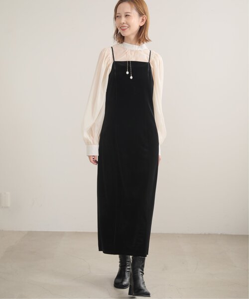 RAY CASSIN（レイカズン）の「ストレートベロアキャミワンピース（ワンピース・レディース・ブラック/カーキ/ブルー・FREE）」の4枚目の写真