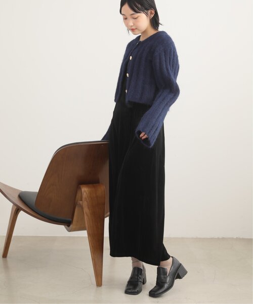 RAY CASSIN（レイカズン）の「ストレートベロアキャミワンピース（ワンピース・レディース・ブラック/カーキ/ブルー・FREE）」の9枚目の写真