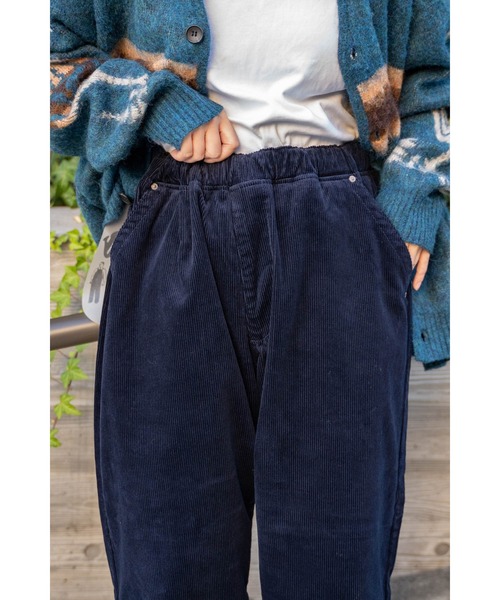 Lee(リー)の「【 Lee / リー 】 フリージー コーデュロイ イージーパンツ LM5806 FLEEASY EDW(その他パンツ・メンズ・チャコール/ベージュ/アイボリー/ネイビー・FREE)」の17枚目の写真