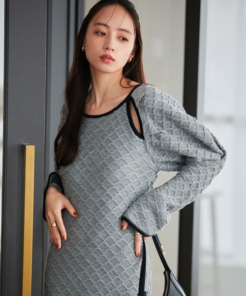 VIS（ビス）の「【洗える】クロスジャガードデザインニットワンピース（ワンピース・レディース・グレー/ブラック系その他/ホワイト系その他5・FREE）」の17枚目の写真