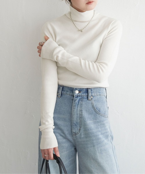 notch.（ノッチ）の「タートルネックロングスリーブニット（ニット/セーター・レディース・ホワイト/ライトグレー/ネイビー/ブラック・M）」の10枚目の写真