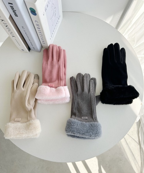 MYMOOD.（マイムード）の「【スマホ対応】裏起毛ファー手袋（手袋・レディース・ブラック/ベージュ/ピンク/グレー・FREE）」の12枚目の写真