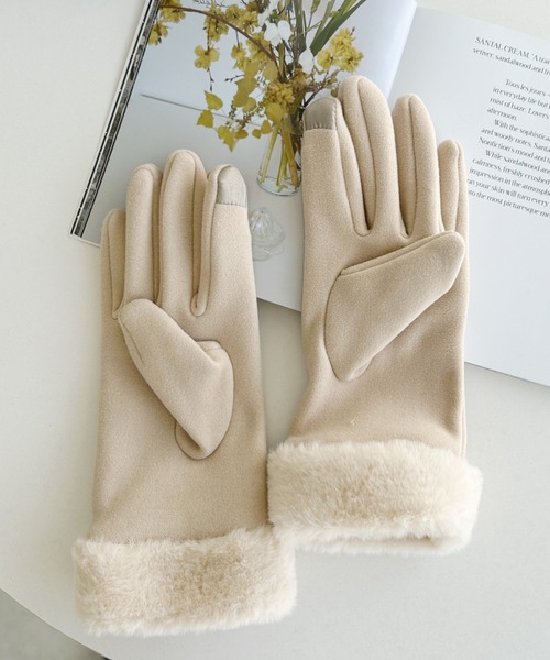 MYMOOD.（マイムード）の「【スマホ対応】裏起毛ファー手袋（手袋・レディース・ブラック/ベージュ/ピンク/グレー・FREE）」の5枚目の写真