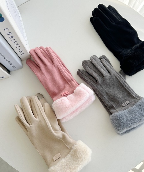 MYMOOD.（マイムード）の「【スマホ対応】裏起毛ファー手袋（手袋・レディース・ブラック/ベージュ/ピンク/グレー・FREE）」の17枚目の写真