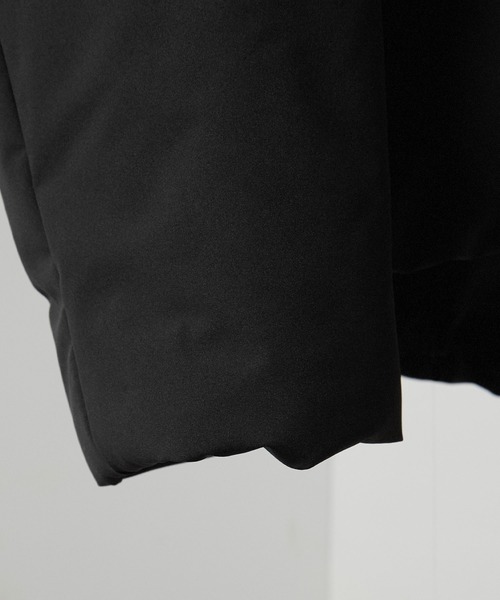 Alfred Alex(アルフレッドアレックス)の「【Alfred Alex】functional fabric big padding jacket / ファンクショナルボリュームパディングジャケット(ダウンジャケット/コート・メンズ・オフホワイト/ブラック/ライトグレー系/チャコール/サックスブルー/ダークブラウン/ワイン系/ダークブルー・S/M/L)」の19枚目の写真