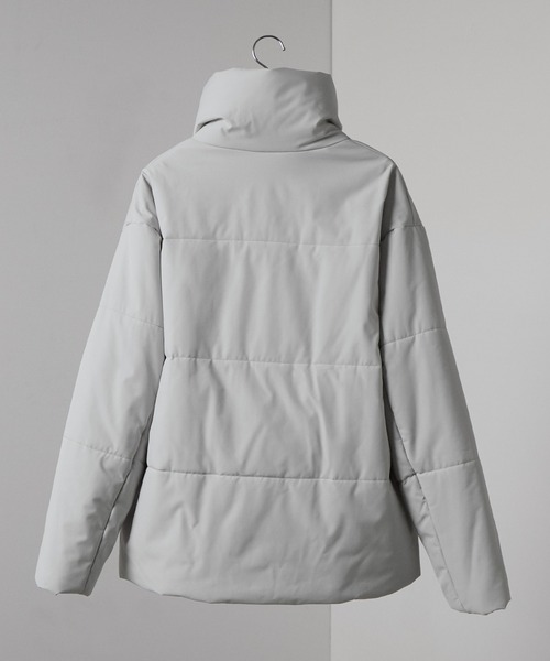 Alfred Alex(アルフレッドアレックス)の「【Alfred Alex】functional fabric big padding jacket / ファンクショナルボリュームパディングジャケット(ダウンジャケット/コート・メンズ・オフホワイト/ブラック/ライトグレー系/チャコール/サックスブルー/ダークブラウン/ワイン系/ダークブルー・S/M/L)」の14枚目の写真