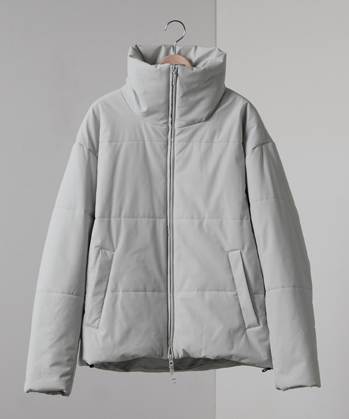 Alfred Alex(アルフレッドアレックス)の「【Alfred Alex】functional fabric big padding jacket / ファンクショナルボリュームパディングジャケット(ダウンジャケット/コート・メンズ・オフホワイト/ブラック/ライトグレー系/チャコール/サックスブルー/ダークブラウン/ワイン系/ダークブルー・S/M/L)」の13枚目の写真
