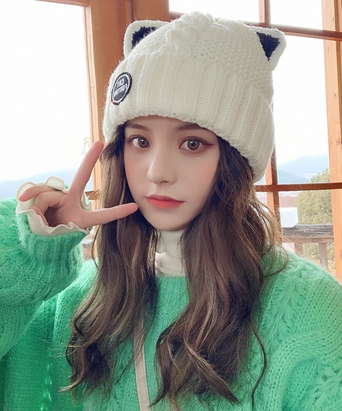 Revo.（レボ）の「猫耳 ケーブル編み ニット帽 ワンポイントワッペン