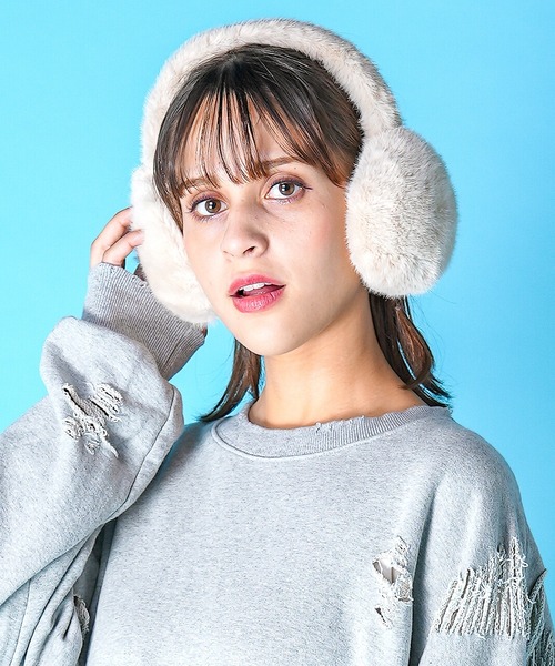 an meets zakka(アンミツザッカ)の「an meets zakka モコモコファーイヤーマフ(イヤーマフ・レディース・ベージュ/ホワイト/ブラウン/ブラック/グレー・ONE SIZE)」の5枚目の写真