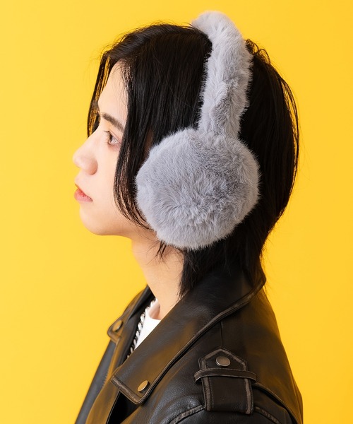 an meets zakka(アンミツザッカ)の「an meets zakka モコモコファーイヤーマフ(イヤーマフ・レディース・ベージュ/ホワイト/ブラウン/ブラック/グレー・ONE SIZE)」の4枚目の写真