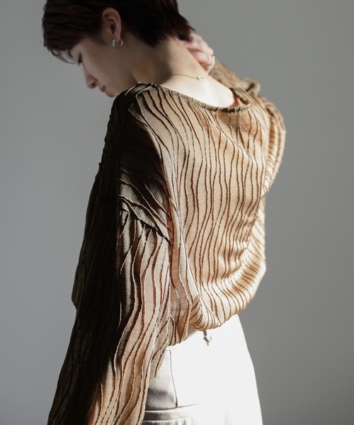 select MOCA（セレクトモカ）の「ウェーブシアートップス（Tシャツ/カットソー・レディース・カーキオリーブ/アイボリー/ブラック/ベージュ・FREE）」の11枚目の写真