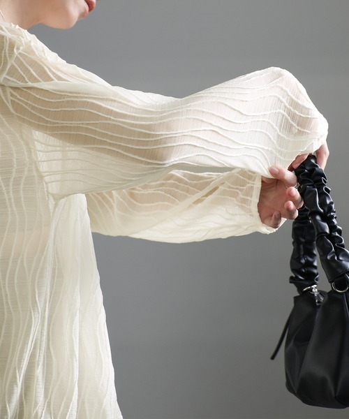 select MOCA（セレクトモカ）の「ウェーブシアートップス（Tシャツ/カットソー・レディース・カーキオリーブ/アイボリー/ブラック/ベージュ・FREE）」の22枚目の写真