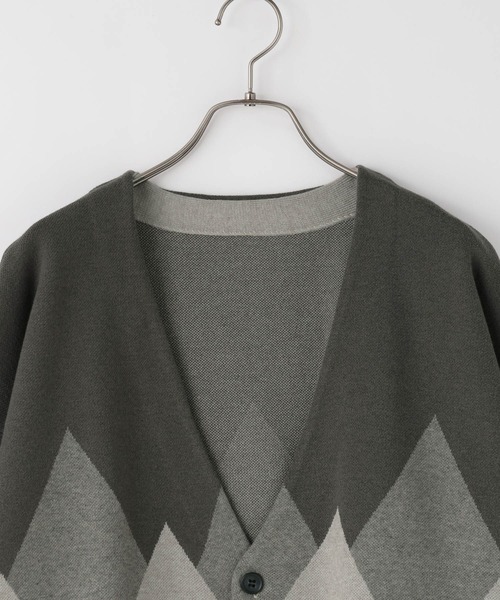LOWRYS FARM(ローリーズファーム)の「アーガイルジャガードカーディガン 993410(カーディガン/ボレロ・メンズ・グレー/ブルー・FREE)」の11枚目の写真