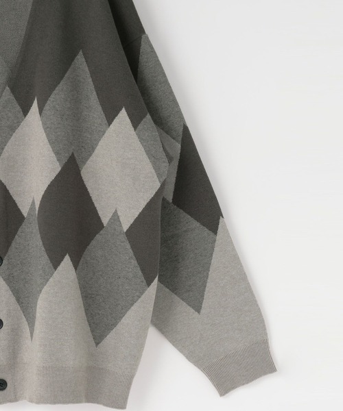 LOWRYS FARM(ローリーズファーム)の「アーガイルジャガードカーディガン 993410(カーディガン/ボレロ・メンズ・グレー/ブルー・FREE)」の13枚目の写真