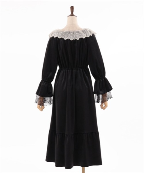 axes femme（アクシーズファム）の「パゴタ袖ベロアワンピース