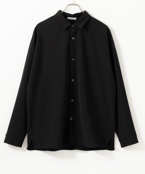 URBAN COLLECTION(アーバンコレクション)の「URBAN COLLECTION ドレープツイルレギュラーカラールーズシャツ(シャツ/ブラウス・メンズ・ブラック/サックスブルー/ベージュ・M/L/S/XL)」の2枚目の写真