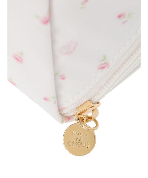 Maison de FLEUR（メゾンドフルール）の「ラミネートマルチポーチ（ポーチ・レディース・ピンク/ライトピンク・FREE）」の10枚目の写真