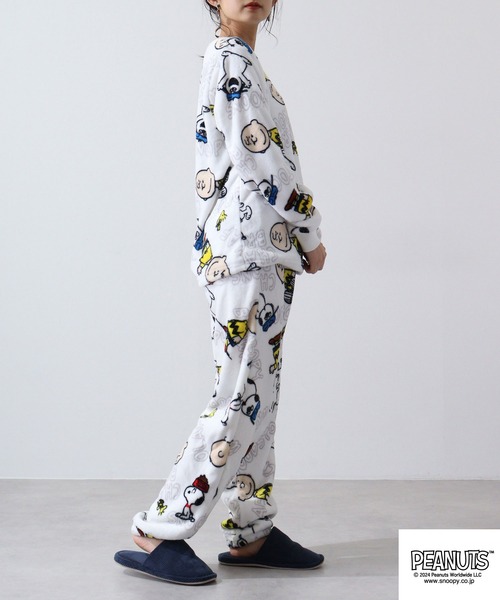 PEANUTS スヌーピー ボアパジャマ 2点セット 箱無し PEANUTS スヌーピー ボアパジャマ 2点セット 箱無し PEANUTSストレッチ