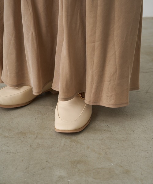 PUAL CE CIN（ピュアルセシン）の「【Du noir】パウダーサテンフレアスカート（スカート・レディース・ベージュ/ブラック/アイボリー・FREE）」の13枚目の写真