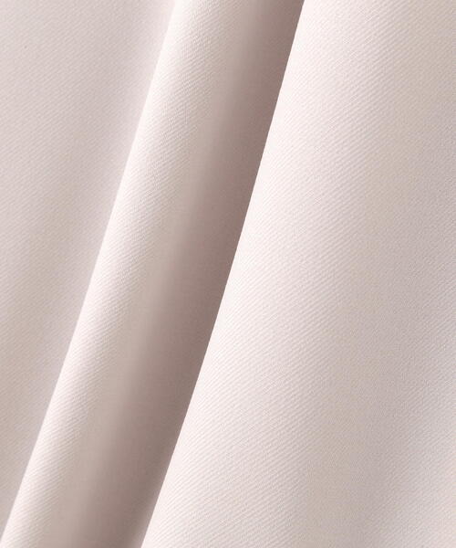 NATURAL BEAUTY BASIC（ナチュラルビューティーベーシック）の「◇【美人百花掲載】＜パウダリーツイルシリーズ＞ベルテッドコート（トレンチコート・レディース・ベージュ/グレー/オフホワイト・SMALL/MEDIUM）」の22枚目の写真