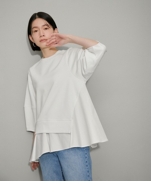 ADAM ET ROPE'(アダムエロペ)の「【WEB限定・サステナブル】ペプラムコンビスウェットプルオーバー(スウェット・レディース・ホワイト/キナリ/ブラック・FREE)」の2枚目の写真
