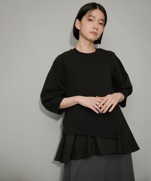 ADAM ET ROPE'(アダムエロペ)の「【WEB限定・サステナブル】ペプラムコンビスウェットプルオーバー(スウェット・レディース・ホワイト/キナリ/ブラック・FREE)」の1枚目の写真