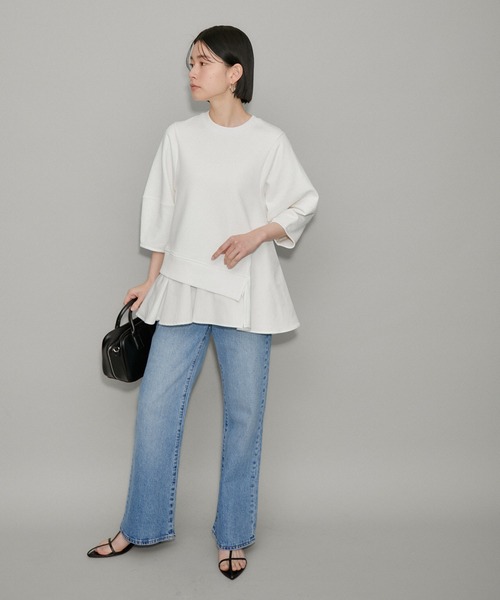 ADAM ET ROPE'(アダムエロペ)の「【WEB限定・サステナブル】ペプラムコンビスウェットプルオーバー(スウェット・レディース・ホワイト/キナリ/ブラック・FREE)」の16枚目の写真