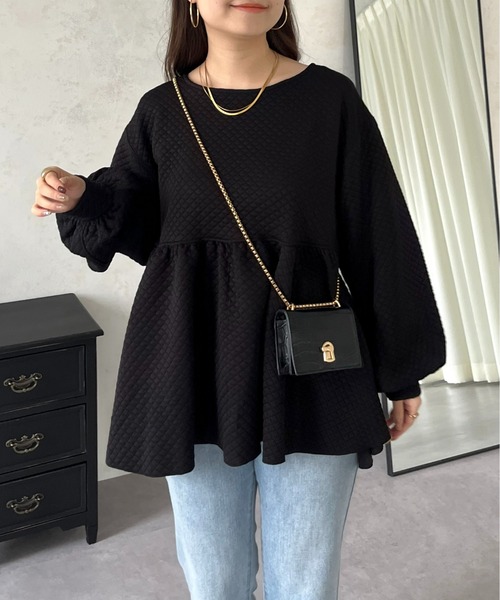 prose verse(プロズヴェール)の「バックリボンキルティングペプラムトップス(Tシャツ/カットソー・レディース・オフホワイト/ブラック・MEDIUM)」の1枚目の写真