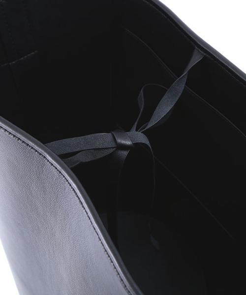 ETRE TOKYO（エトレトウキョウ）の「【再入荷！】ラムレザーバケット