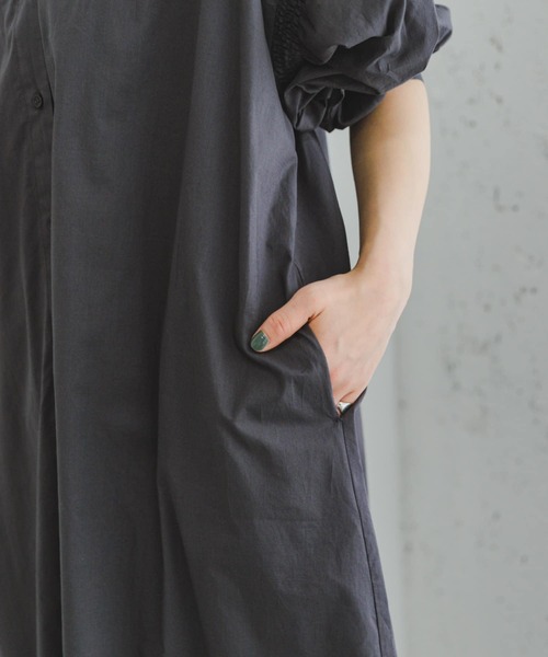 ITEMS URBANRESEARCH（アイテムズ アーバンリサーチ）の「ボイルボリュームワンピース（ワンピース・レディース・チャコールグレー/アイボリー/グリーン・FREE）」の12枚目の写真