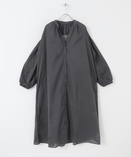 ITEMS URBANRESEARCH（アイテムズ アーバンリサーチ）の「ボイルボリュームワンピース（ワンピース・レディース・チャコールグレー/アイボリー/グリーン・FREE）」の16枚目の写真