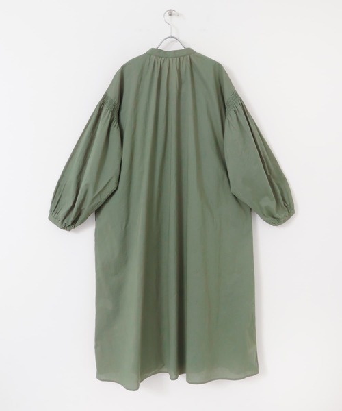 ITEMS URBANRESEARCH（アイテムズ アーバンリサーチ）の「ボイルボリュームワンピース（ワンピース・レディース・チャコールグレー/アイボリー/グリーン・FREE）」の18枚目の写真