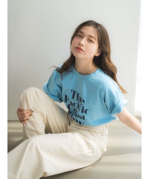 Ungrid(アングリッド)の「ヴィンテージウォッシュロゴビッグTee(Tシャツ/カットソー・レディース・アイボリー/オレンジ/ネイビー/グリーン/ブルー・FREE)」の6枚目の写真
