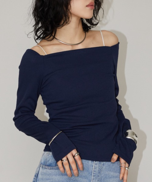 Aunt Marie's(アントマリーズ)の「オフショルロングスリーブトップス(Tシャツ/カットソー・レディース・アイボリー/ブラック/ネイビー・FREE)」の8枚目の写真