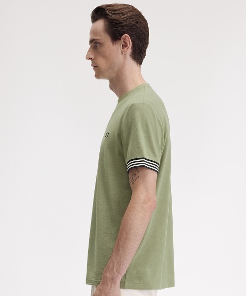 【FRED PERRY】 フレッドペリー ★ STRIPED CUFF T-SHIRT Fred Perry Striped Cuff T Shirt Oxblood | Mainline Menswear