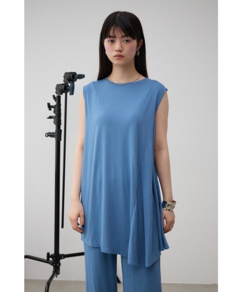 マカ52 超美品 プリーツプリーズ トップス ノースリーブ ブルー マカ52 超美品 プリーツプリーズ トップス ノースリーブ ブルー