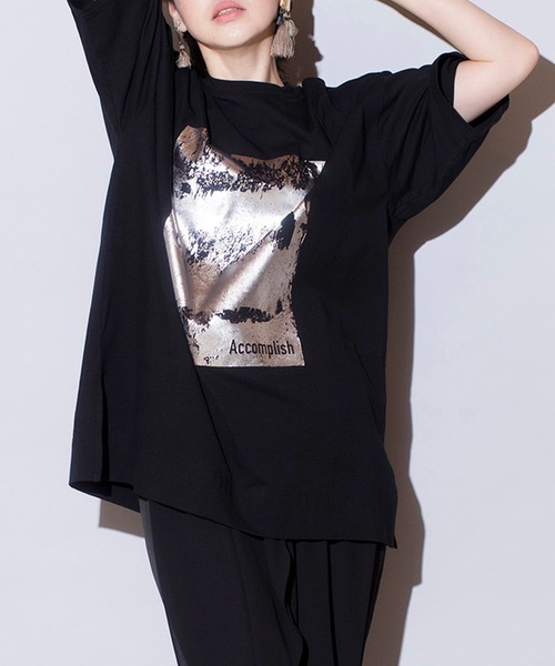 OSMOSIS（オズモーシス）の「箔プリントTシャツ（Tシャツ/カットソー・レディース・ホワイト/ライトグレー/ブラック・ONE SIZE）」の3枚目の写真