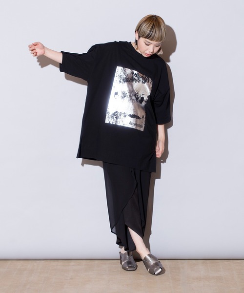 OSMOSIS（オズモーシス）の「箔プリントTシャツ（Tシャツ/カットソー・レディース・ホワイト/ライトグレー/ブラック・ONE SIZE）」の17枚目の写真