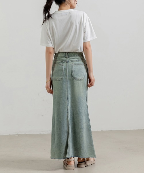 DAY CLOSET(デイ クローゼット)の「【大きいサイズ有/ウォッシュ&ダメージ加工】スリット入り マーメイドステッチ ロングデニムスカート レディース(デニムスカート・レディース・ブルー系その他/ダークグレー/ライトブルー・S/M/L/XL/2XL)」の20枚目の写真