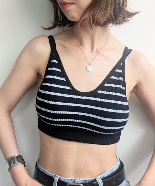 styiro(スタイロ)の「ボーダーカップインブラトップ(キャミソール・レディース・ホワイト×ブラック/ブラック・FREE)」の14枚目の写真