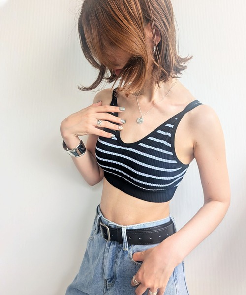 styiro(スタイロ)の「ボーダーカップインブラトップ(キャミソール・レディース・ホワイト×ブラック/ブラック・FREE)」の18枚目の写真