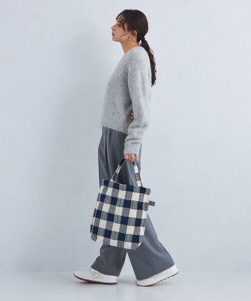 BINDU（ビンドゥー）の「【別注】＜BINDU＞CHENILLE トートバッグ（トートバッグ・レディース・グレー/コバルトブルー/ブラック・FREE）」の4枚目の写真