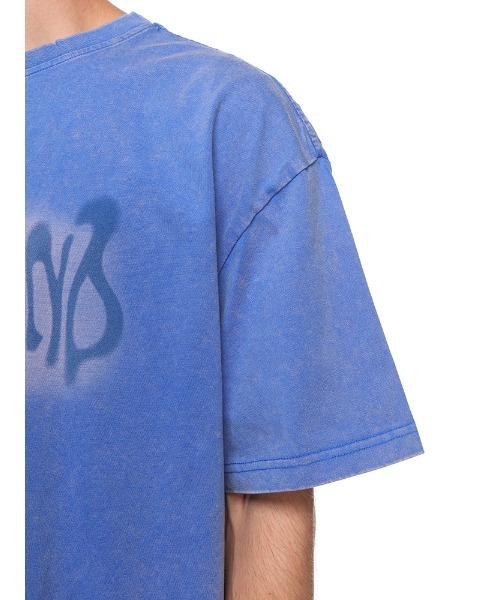 WOODENDOLL（ウッディンドール）の「【ワンサイズ展開】 WOODENDOLL オーバーサイズ ピグメント ロゴプリント Tシャツ（Tシャツ/カットソー・メンズ・ブラック/ブルー・L）」の5枚目の写真