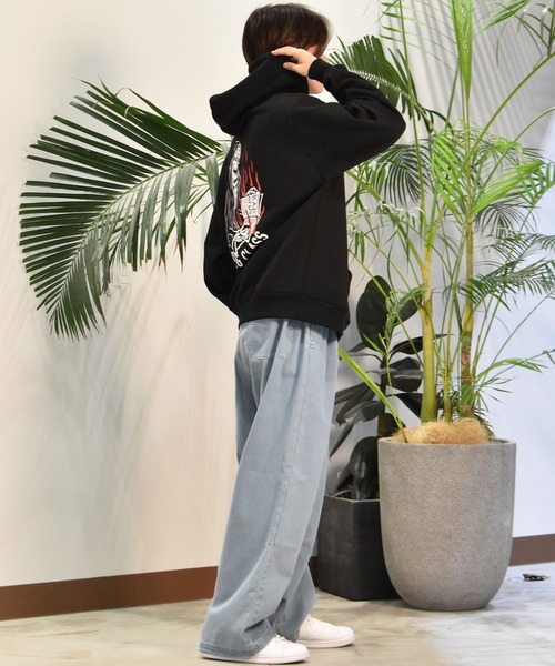 LURKING CLASS(ラーキングクラス)の「【ムラサキスポーツ限定】LURKING CLASS/ラーキングクラス プルオーバー/パーカー バックプリント ST24HUM02(パーカー・メンズ・ブラック/グレー・XL/L/M)」の7枚目の写真