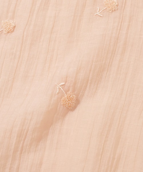 flower（フラワー）の「フラッフィーシアーブラウス（シャツ/ブラウス・レディース・ピンク/アイボリー・FREE）」の3枚目の写真