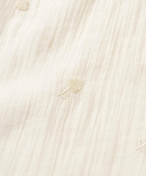 flower（フラワー）の「フラッフィーシアーブラウス（シャツ/ブラウス・レディース・ピンク/アイボリー・FREE）」の9枚目の写真