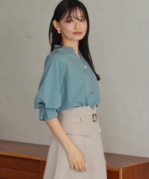 TRUDEA(トルディア)の「ボリュームスリーブスキッパーブラウス(シャツ/ブラウス・レディース・ラベンダー/ブルーグリーン/ブラウン/ホワイト・LARGE/MEDIUM)」の6枚目の写真